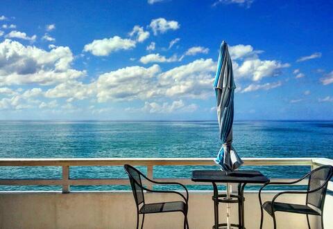 Oceanfront 4/2-stupendous views sunsets, kayaks