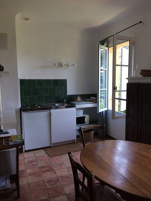 Kitchenette