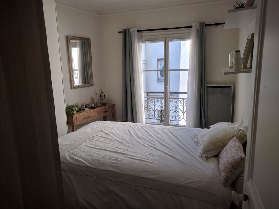 1st room