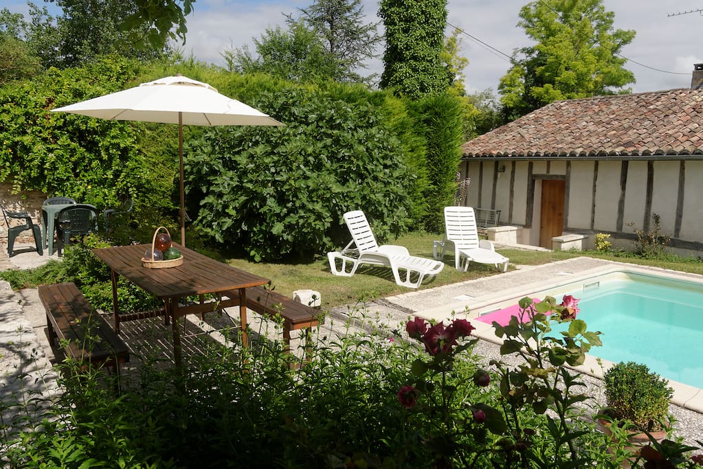 TERRASSE PISCINE