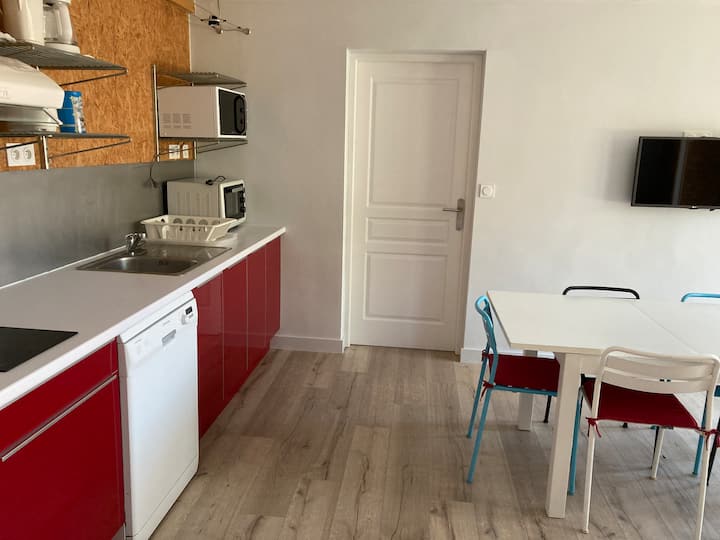 Appartement 5 Personnes Proche Uzès Avec Piscine. - Uzès
