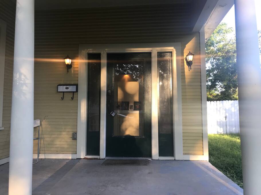 Entrance porch