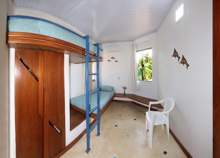 Chumba cha mtu mmoja 2 sakafu ya kwanza.