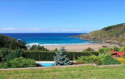Villa for rent 200 meters from the surf beach