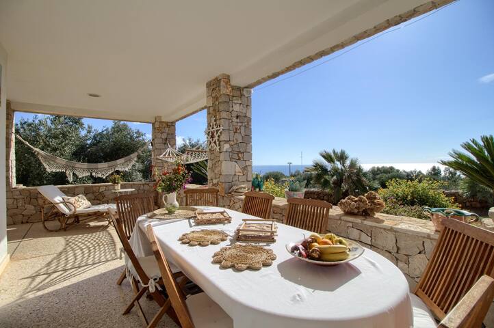 Pizzica luxury villa with pool gallery image 2