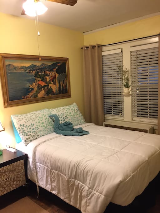 Guest room