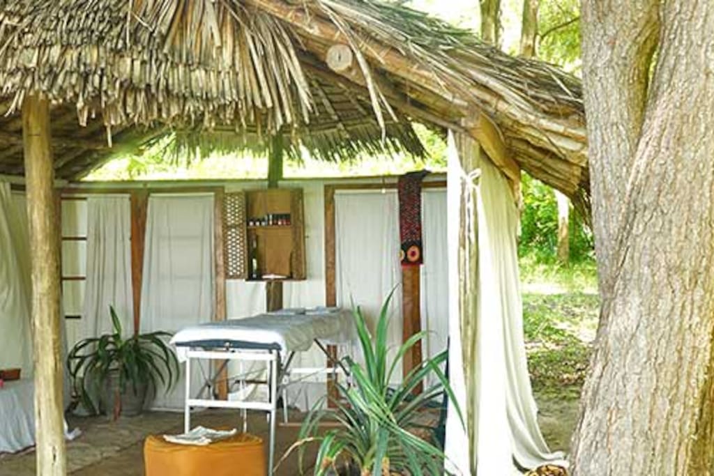 Massages and treatments overlooking the Indian Ocean