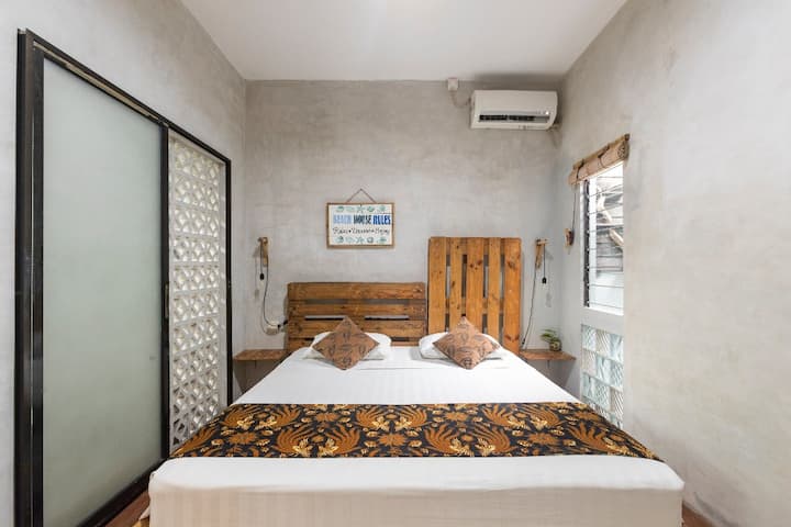 Surfer Garden Sanur Room 2