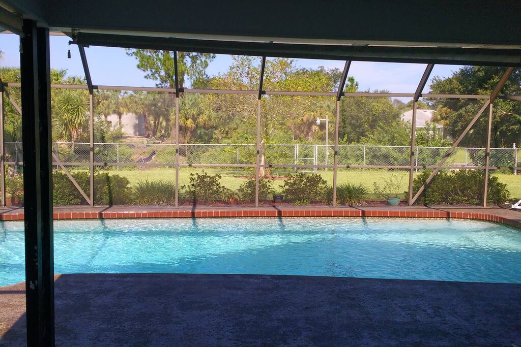 Pool with lanai screen