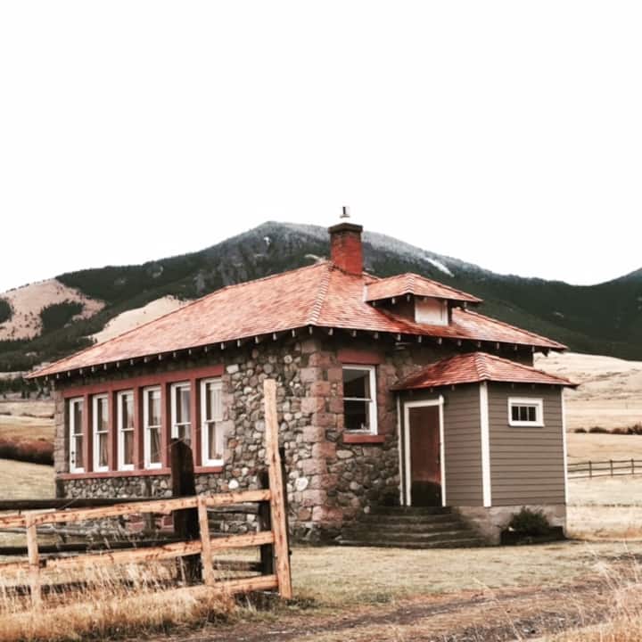 Cabin in Emigrant · ★4.92 · 1 bedroom · 2 beds · 1.5 baths