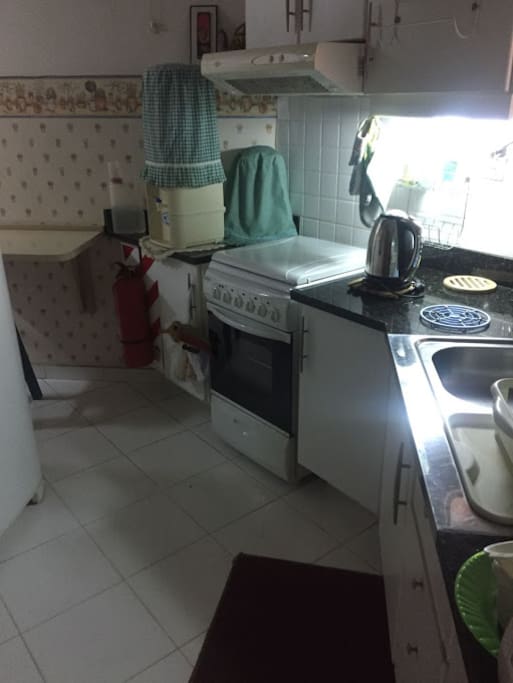 Cocina totalmente amoblada