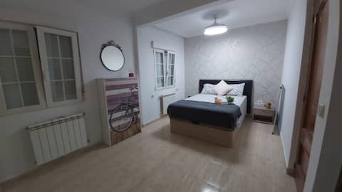 Cozy guest apartment with a pool