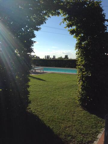 House with swimming pool