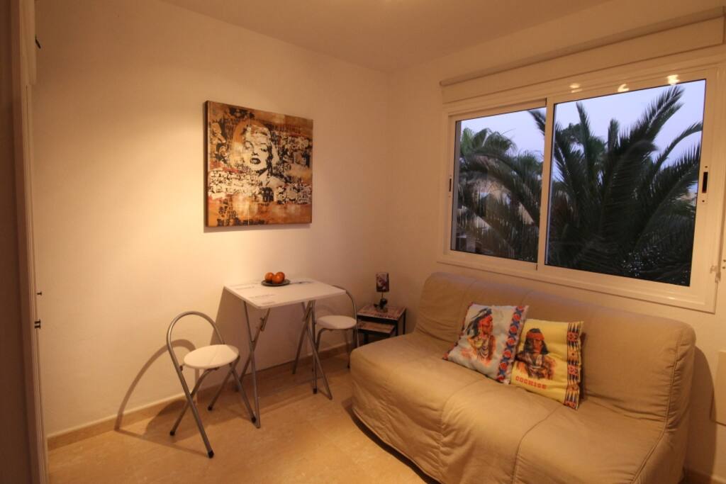 The second bed-room as a sitting-area