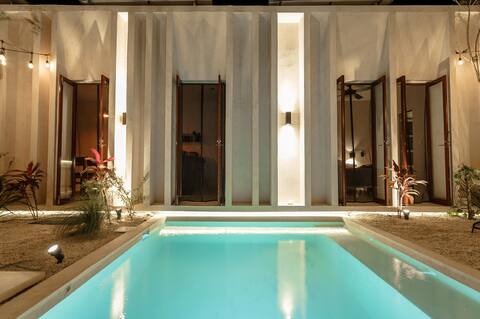 Tropical oasis, steps from beach, Chuburna Puerto