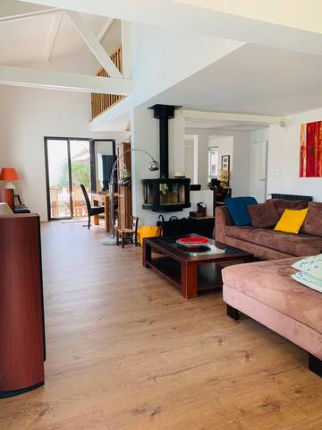 Maison familiale et chaleureuse proche de Bordeaux