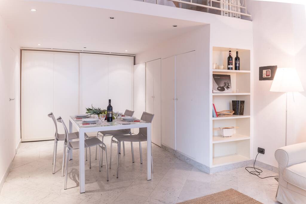 Sala da Pranzo- Dining area