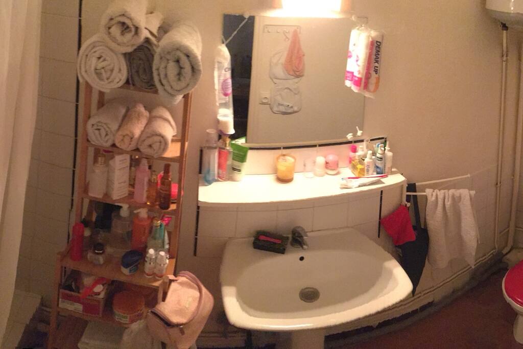 Very functional bathroom.