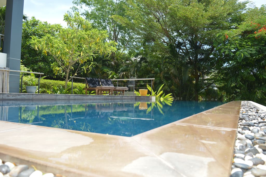 Private pool