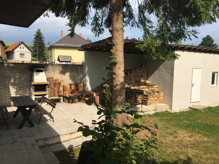 Terrace with Grill