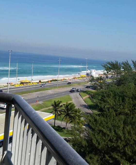 Vista da varanda de frente para o mar