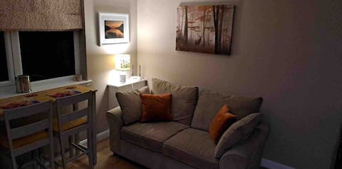Successful Airbnb property: Rowan Bank Retreat in Kilmonivaig