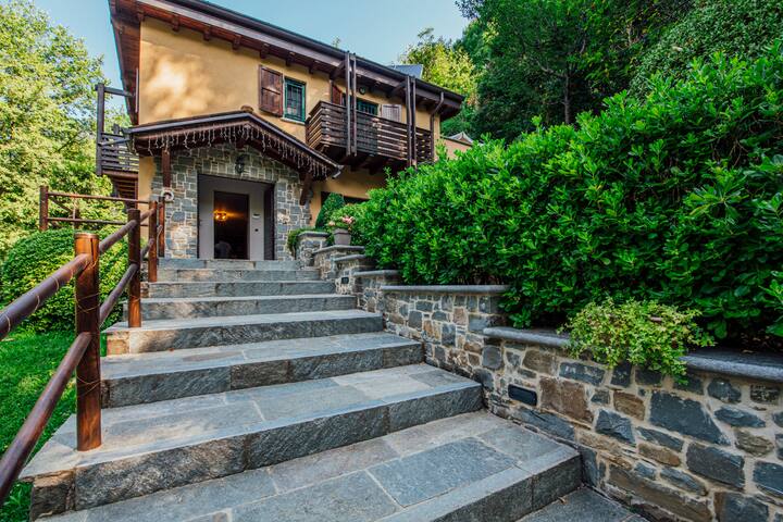 Luxury villa in the forest. Sleep 8 gallery image 2