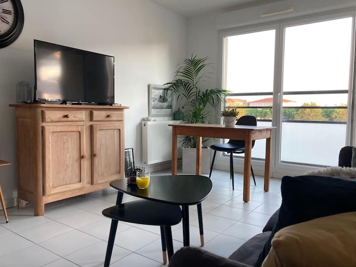 10 Best Airbnb Vacation Rentals In Miramas, France Updated 2024 Trip101