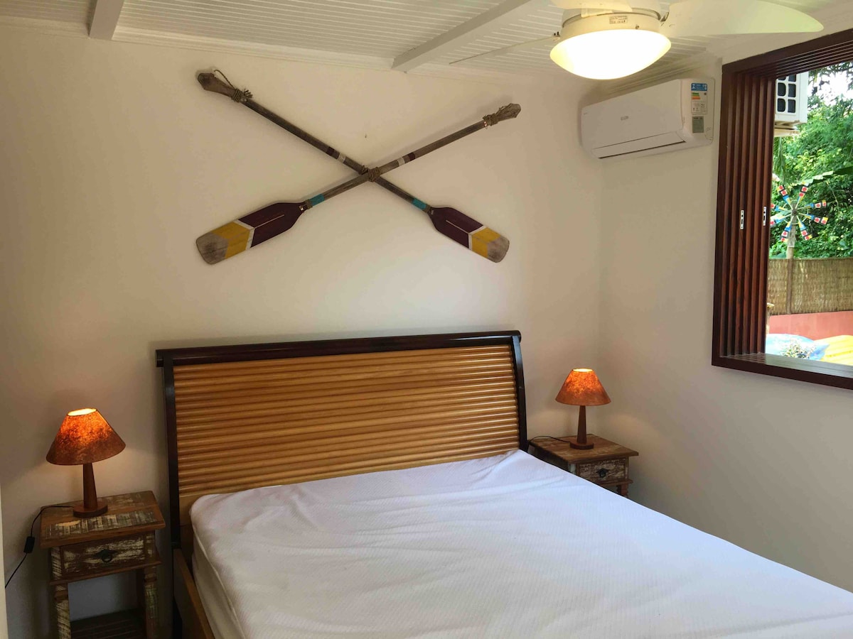 2号套房、标准双人床、Teto风扇、空调