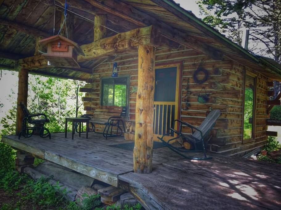 Granny's OfftheGrid. A sweet retreat Cabins for Rent in Livingston