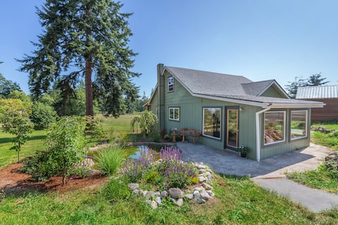 Ava's Island Farmhouse