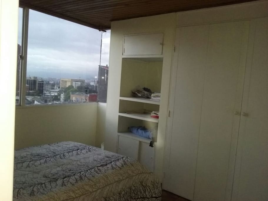 Bedroom bed & huge closet