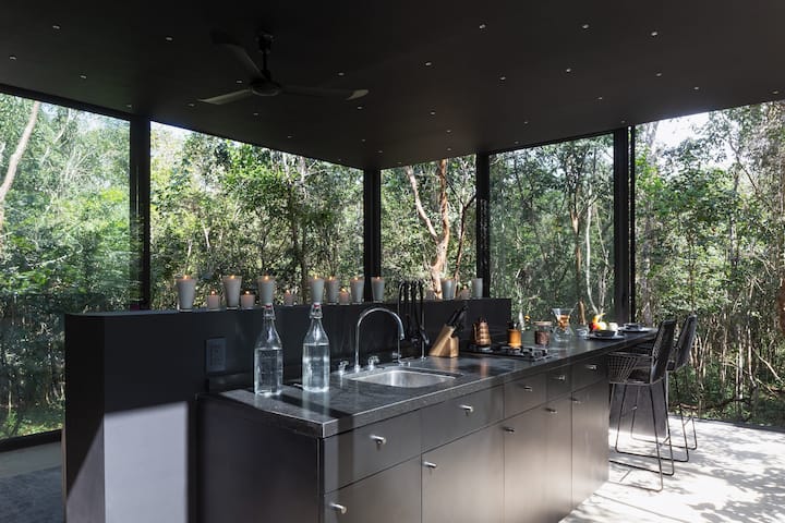 glass house