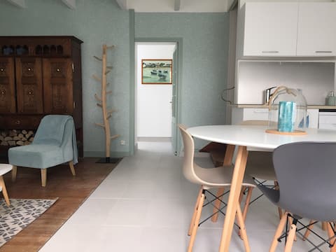 Popular Airbnb listing: Fisherman's Cocoon (3 Stars) in Guilvinec
