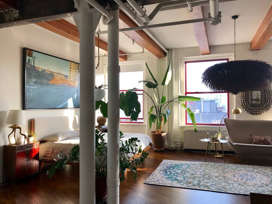 Main Room / Bedroom