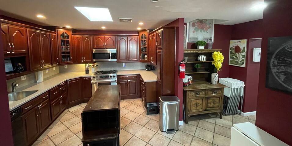 Top of the World gallery image 3