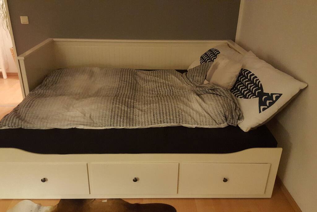 160 x 200 Bett