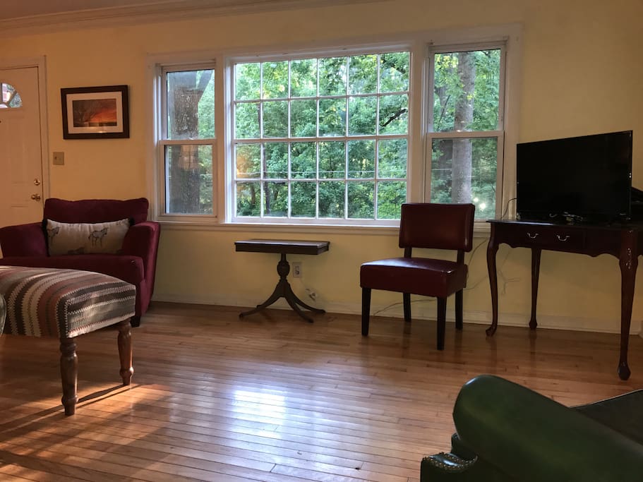 Quiet & Spacious Home in Decatur by Dearborn Park