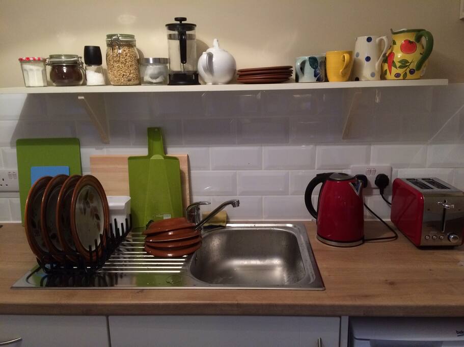 Complete kitchen