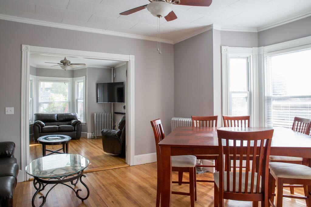 Looking from the kitchen to the diningroom
