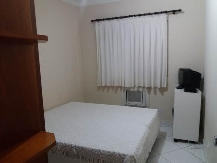 2 единични легла, телевизор, климатик