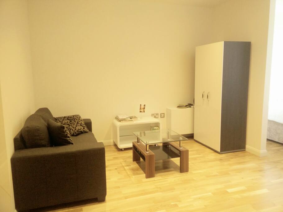 Spacious living room