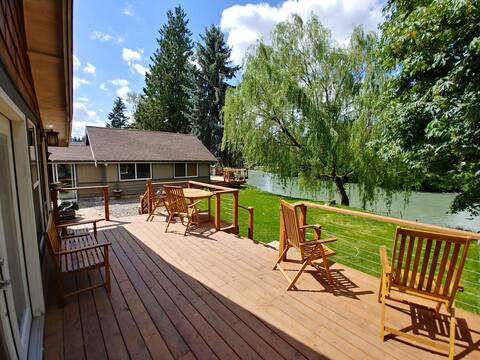 The Puyallup Riverhouse