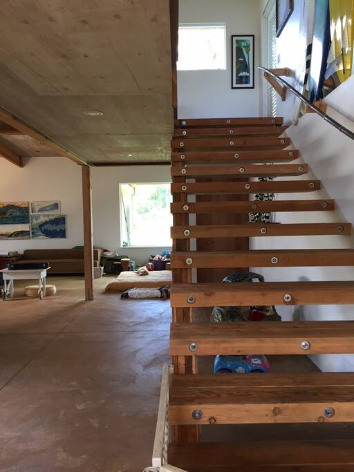 entry stair, children need supervision