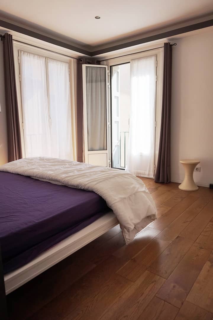 луксозен апартамент