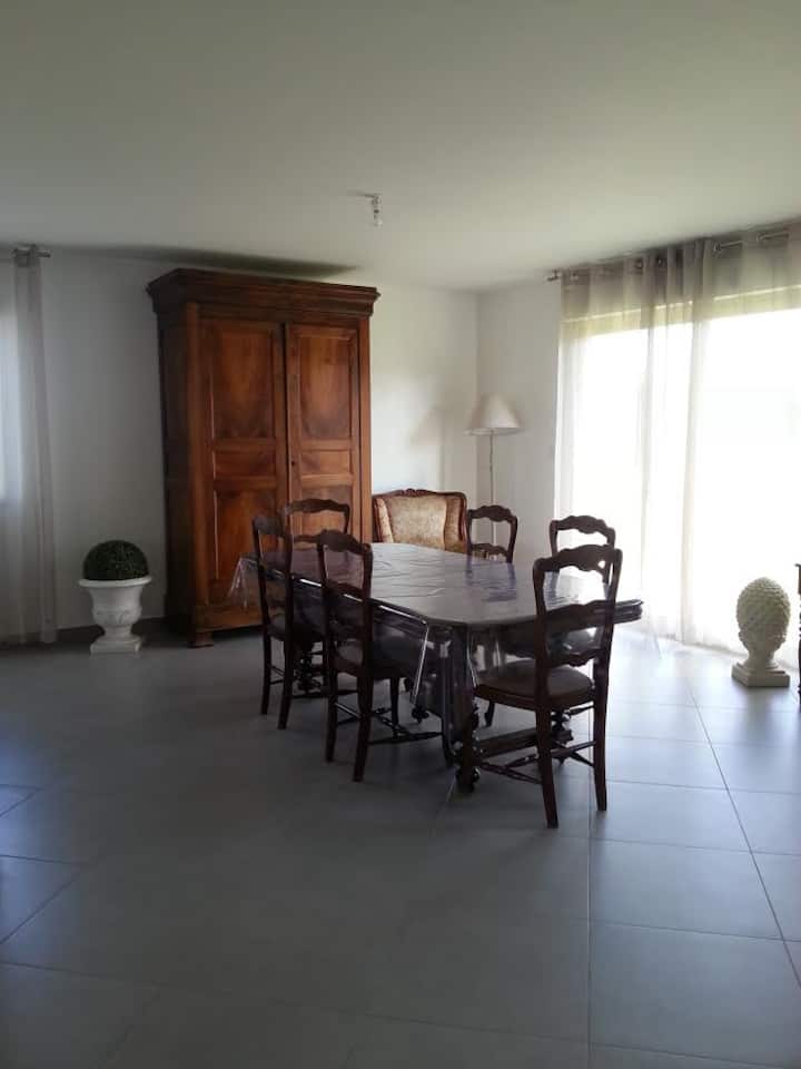 La Maison Pres Du Lac - Dolancourt