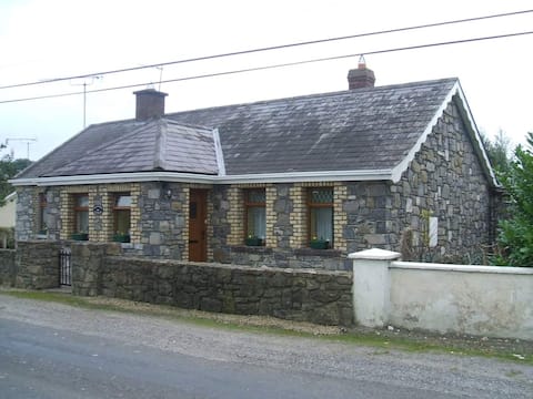 Ballaghy Cottage