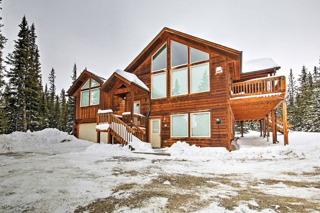 Large windows in the living area offer splendid views of the beautiful outdoors.