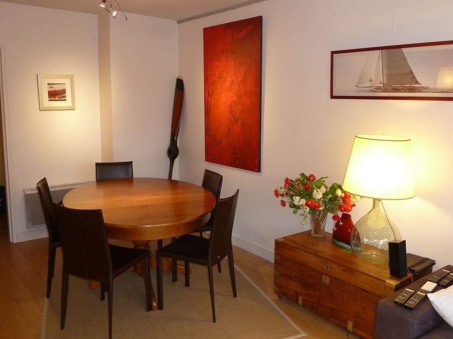 Salon
Living room