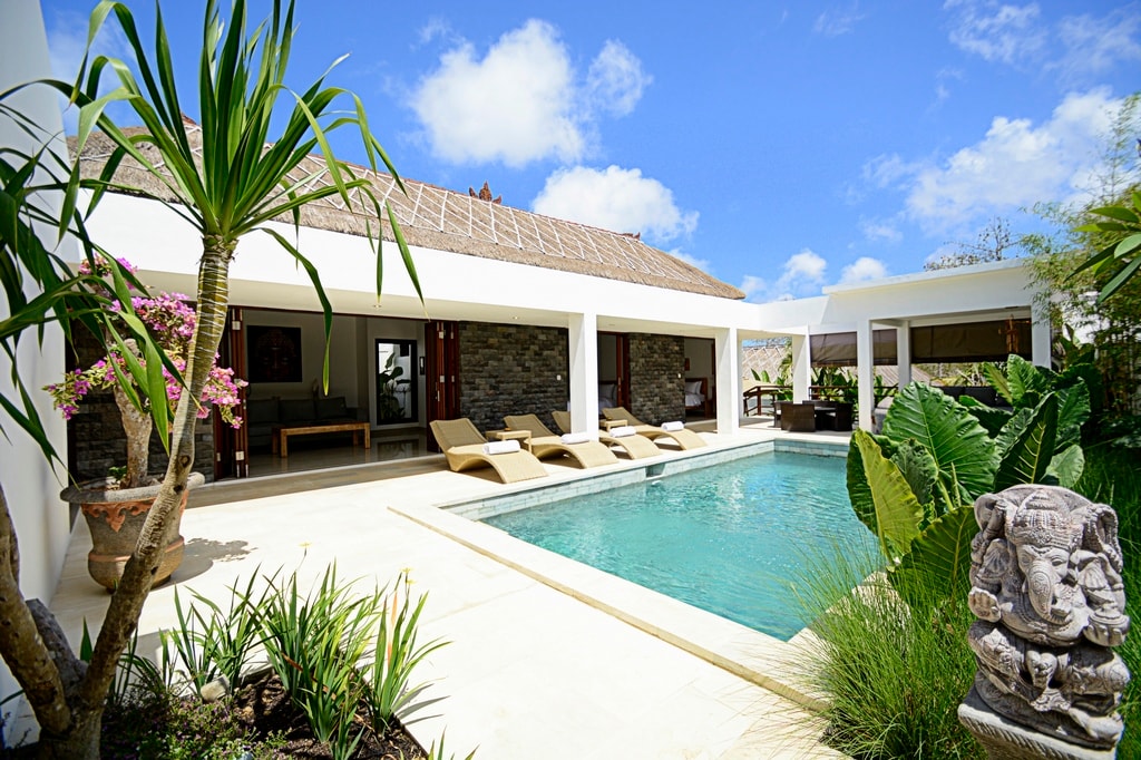Villa in South Kuta · ★4.58 · 3 bedrooms · 3 beds · 3 private baths, συγκρίσιμο Airbnb